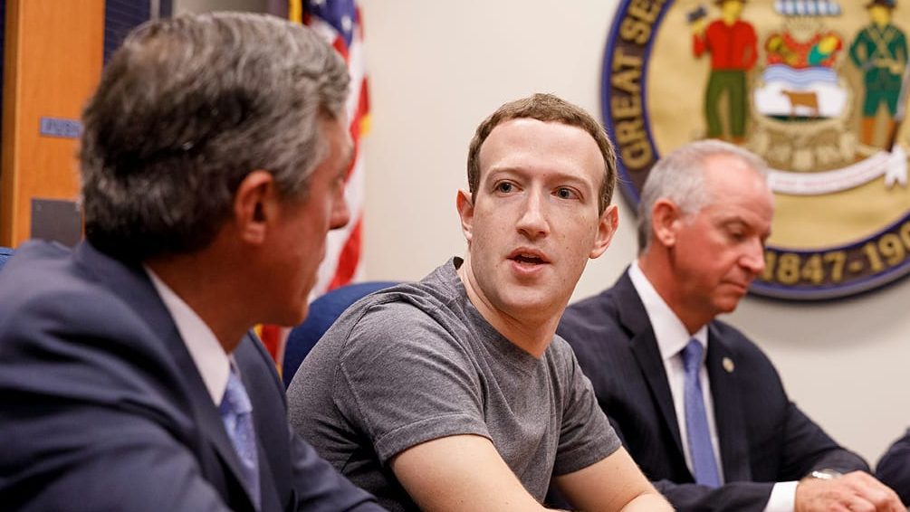 Mark Zuckerberg, humarap sa senado!