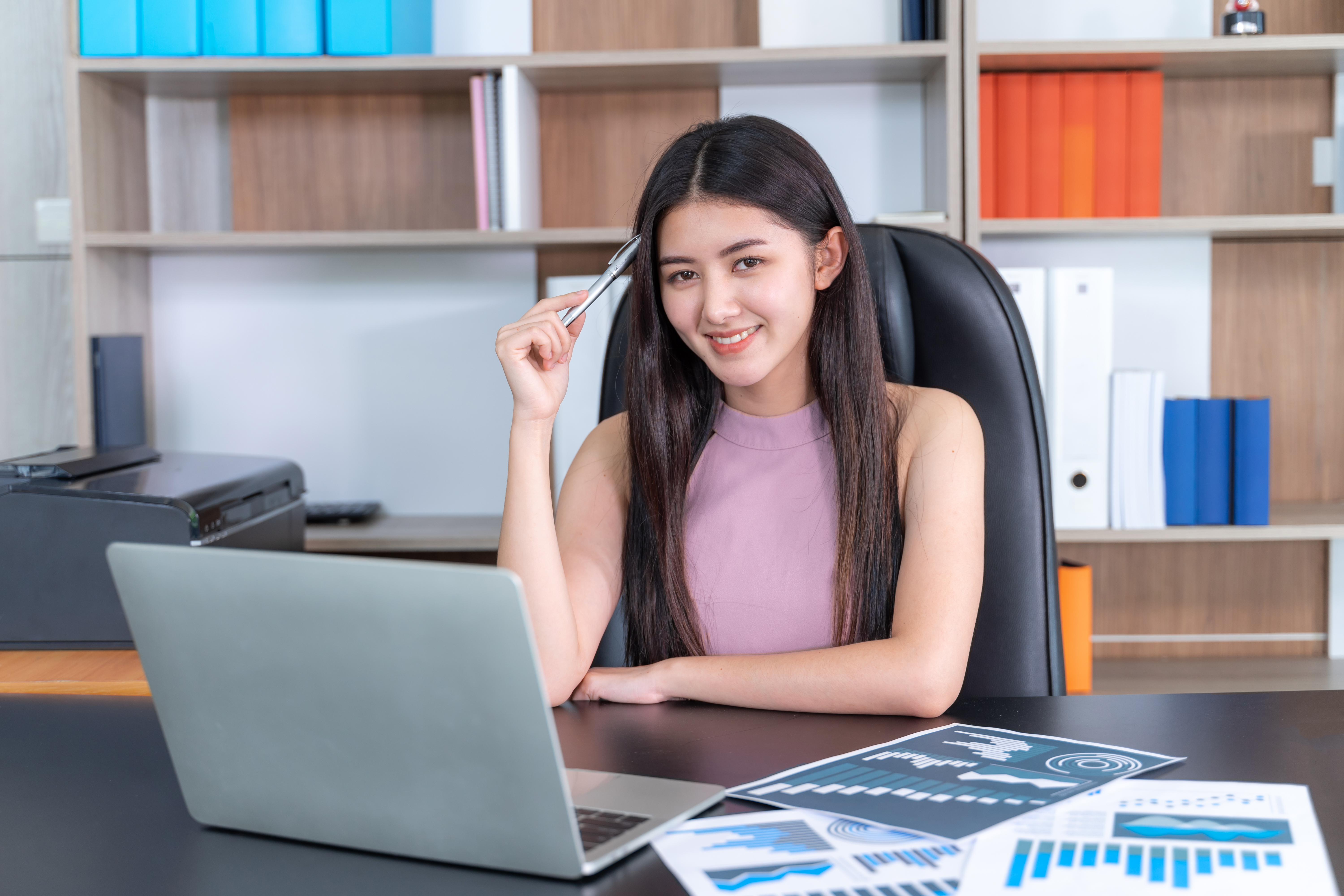 Companies are Looking for Workers with Overseas Experience – Robert Walters Survey