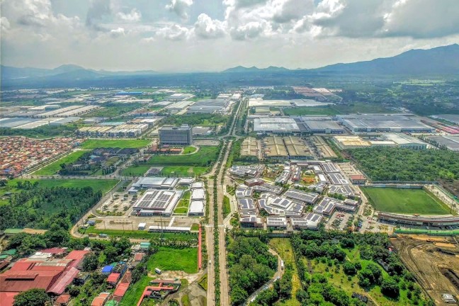 Estate developer dedicated to attracting foreign investment, creating high-value jobs