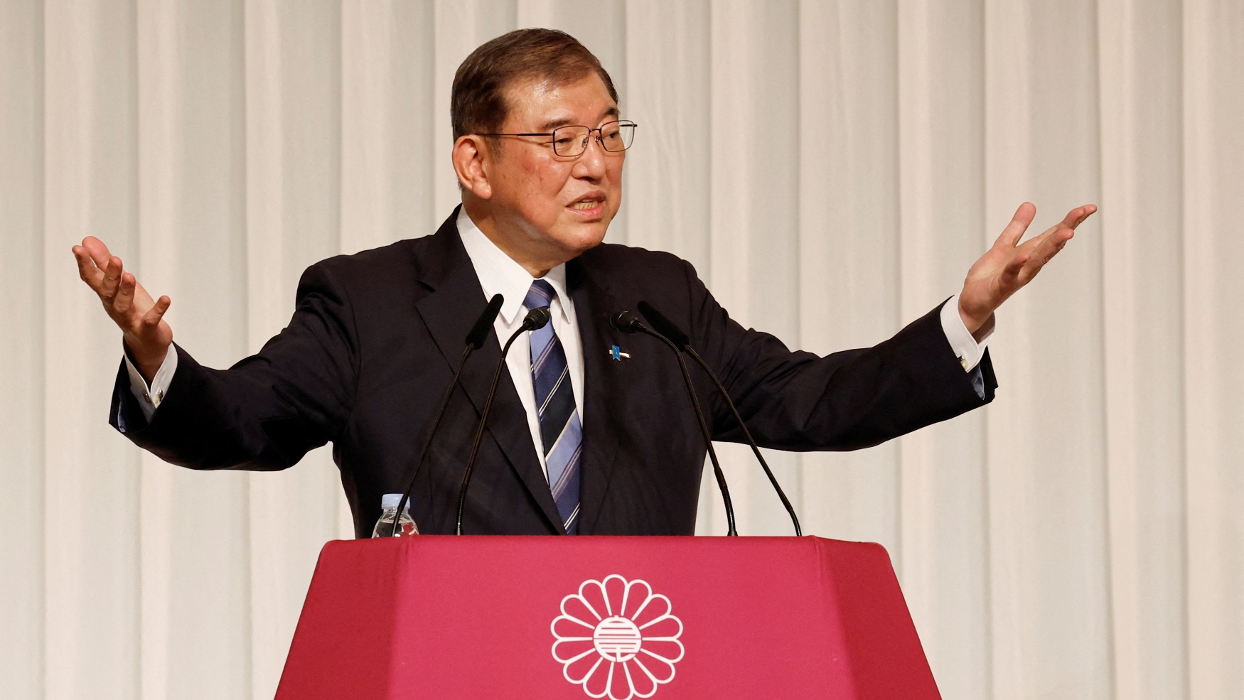 Japan’s Political Turmoil: Ishiba’s Plummeting Approval Signals Strategic Opportunity for Investors